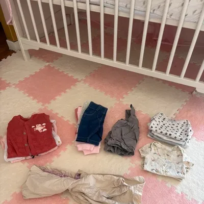 Lot vêtements bébé fille 0-1 mois – 17 pièces
